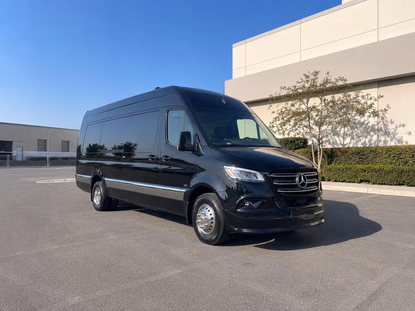 find the perfect transportation for your next wedding 3